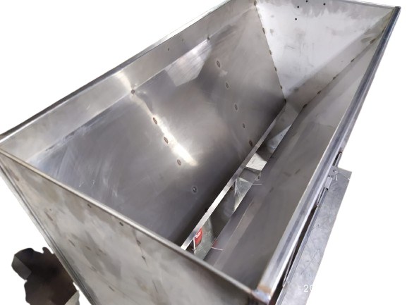 Cocho de Alimentação para Suínos - Miniatura 3